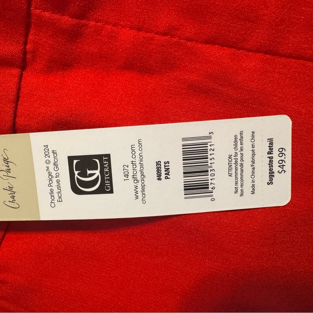 Charlie Paige Red Pants with‎ Gold Button Accents - Picture 4 of 5